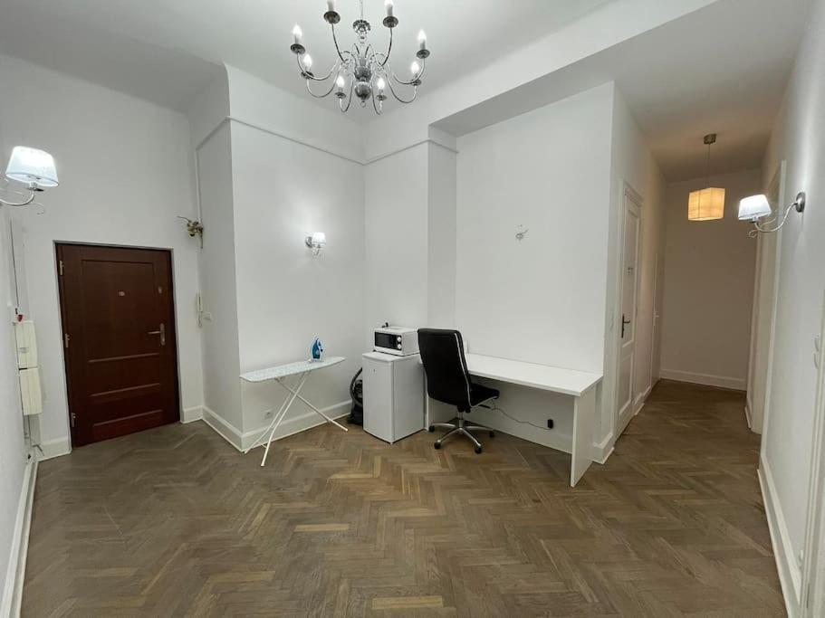 Fantastic - Ns51 Room A Warschau Exterior foto